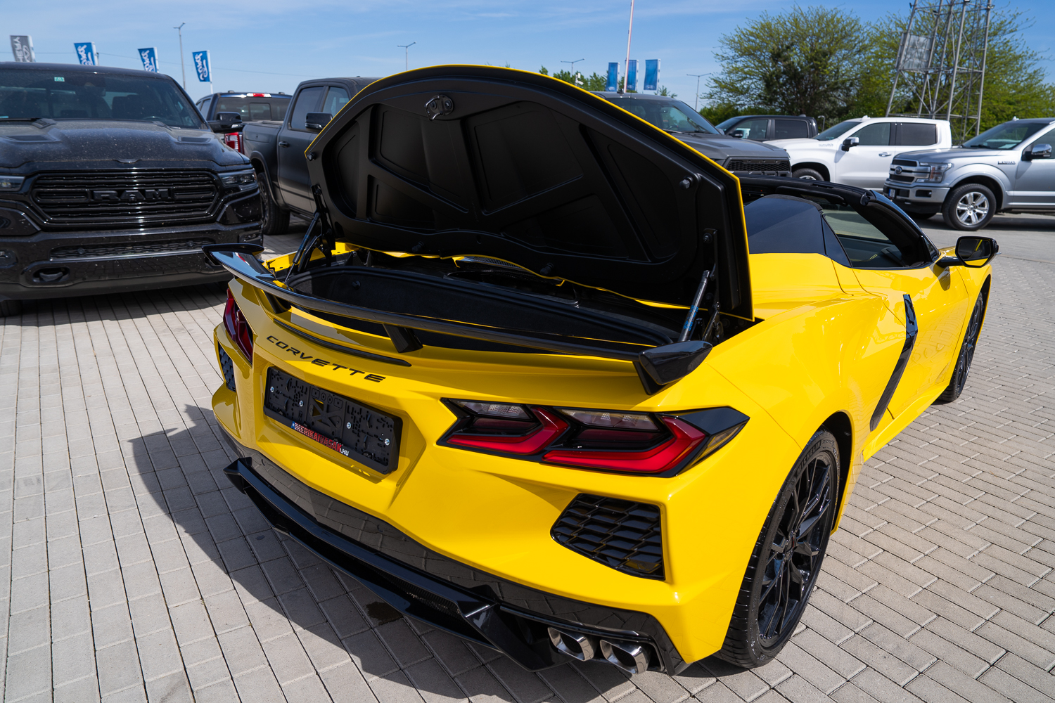 Chevrolet Corvette Stingray hátsó csomagtér